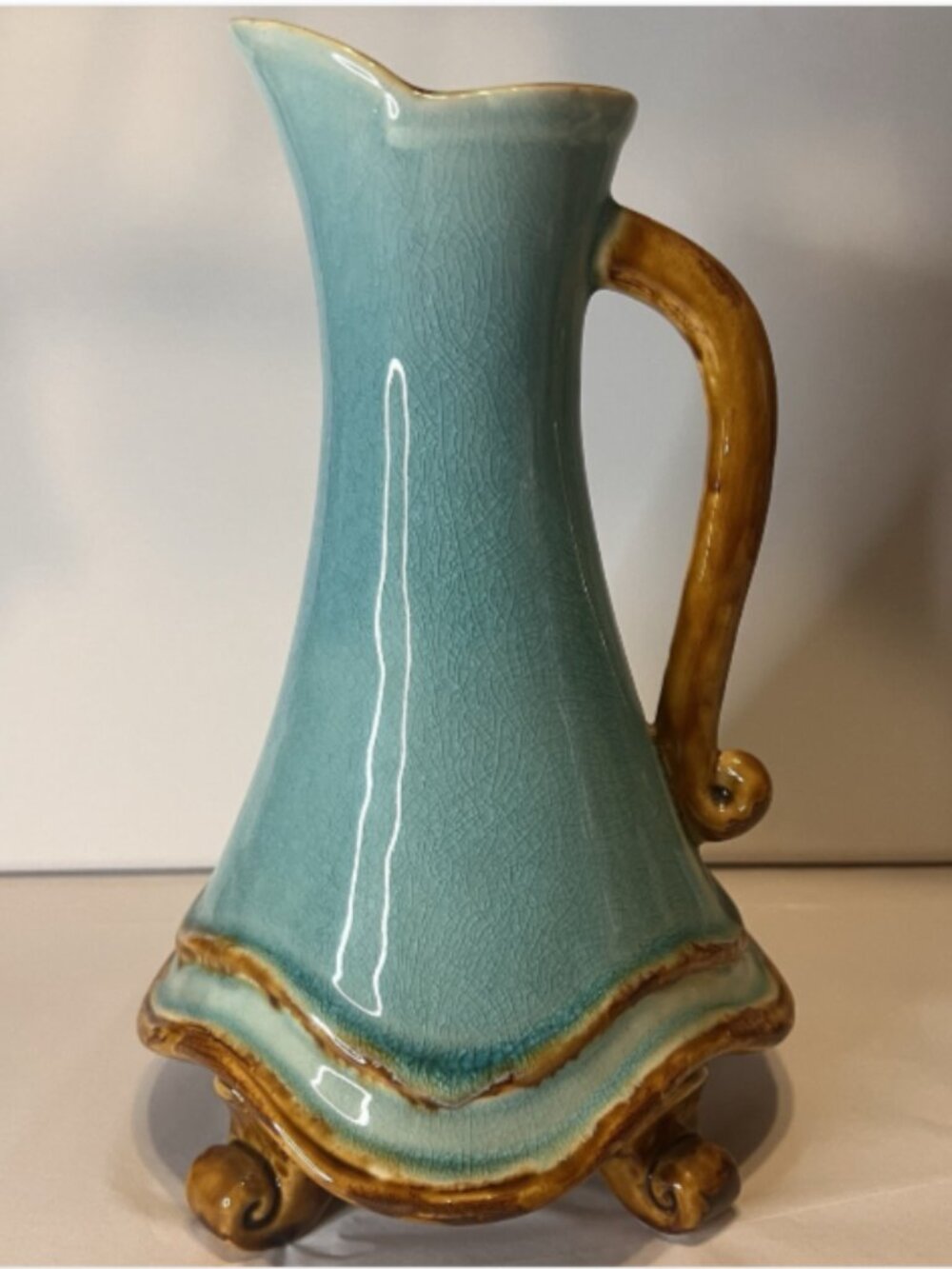 Spiegel.  Aqua Pitcher Vase.  10.4" High.  Not for food.  Vintage. 2.10 lbs  WR3